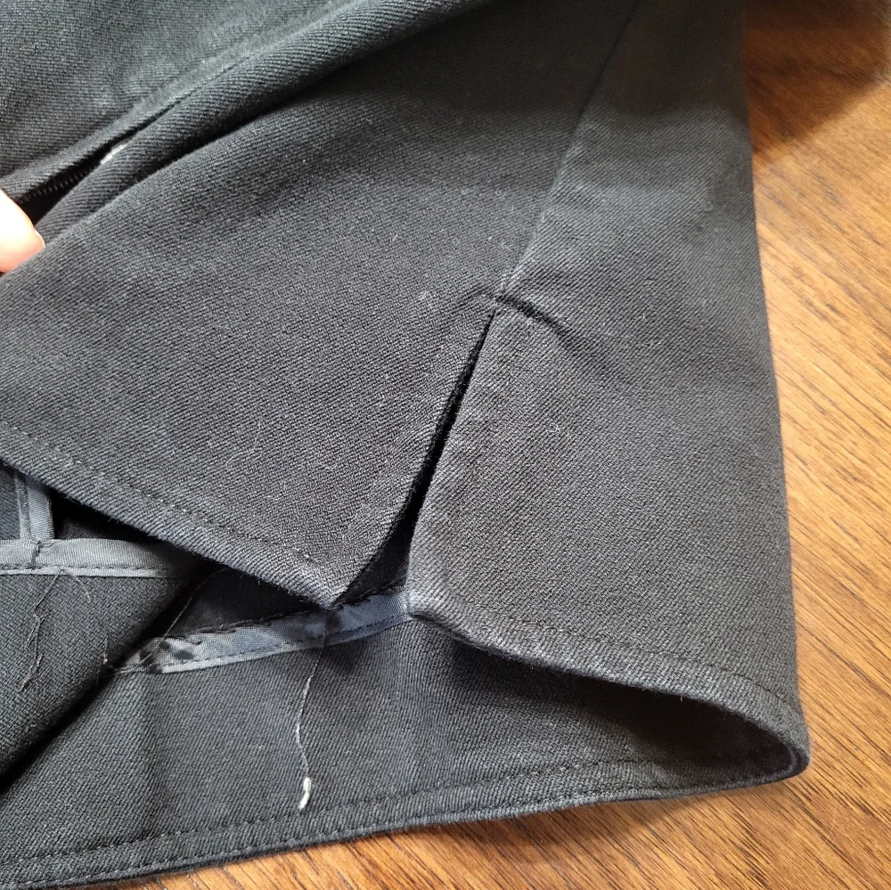 Eddie Bauer Women's Black Wash Medium Denim Zip Sleeve Light Casual Jacket
